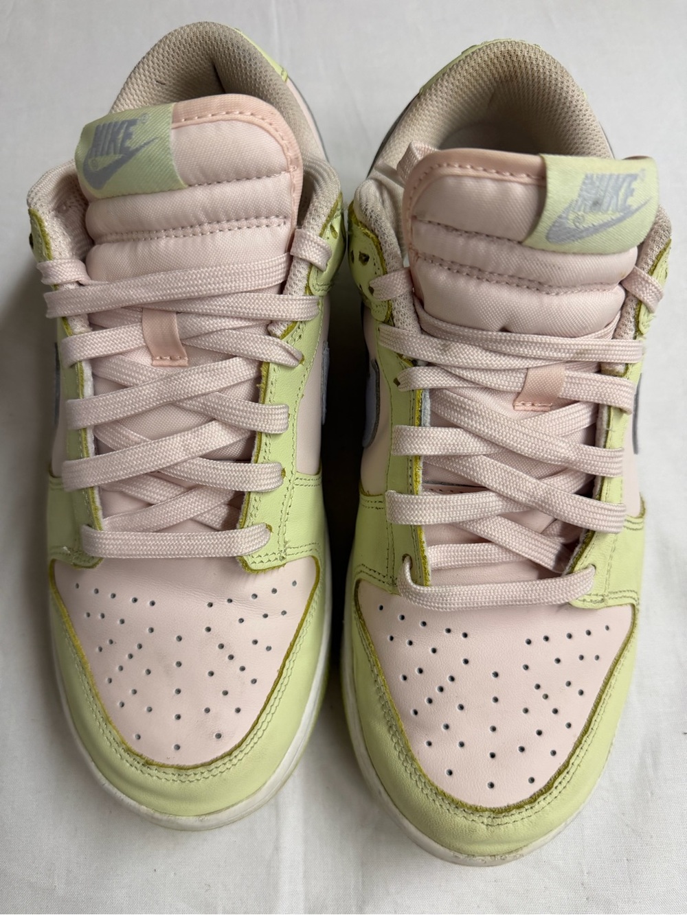 Nike Women’s Low-Top Sneakers - Pastel Pink & Light Lime